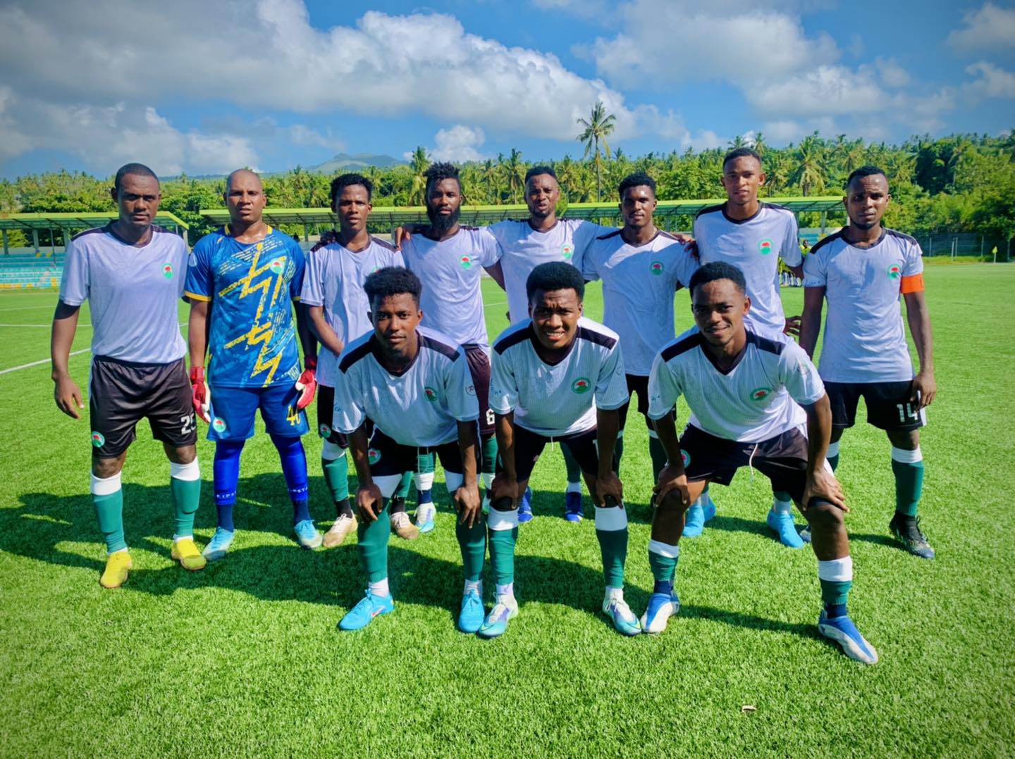 image Championnat D1 : Trois clubs pour un trophée